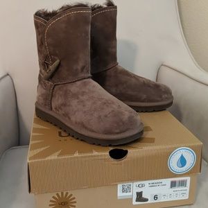 UGG Meadow Convertible Cuff Chocolate Boot SZ 6